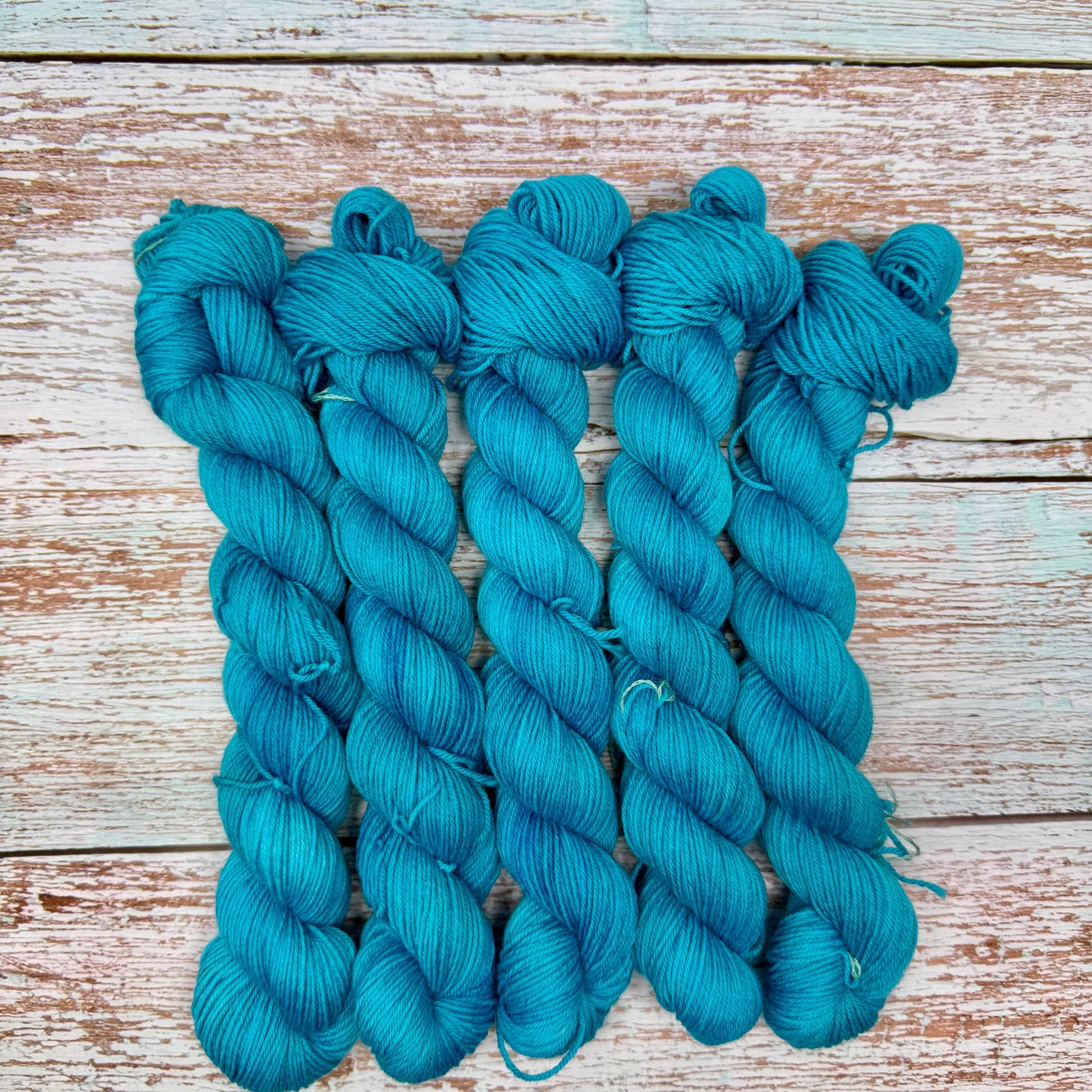 50g sock yarn •Aquamarine•