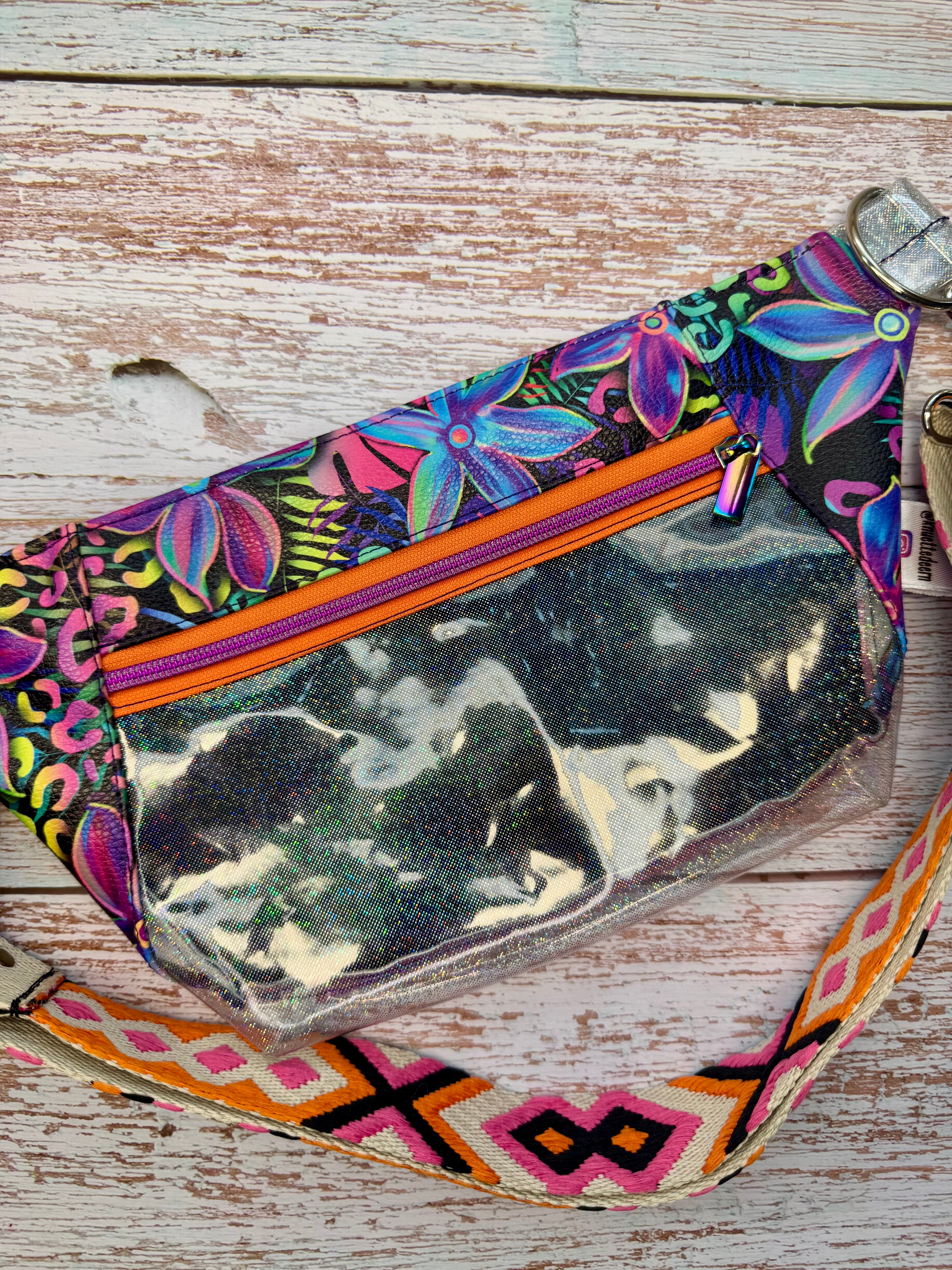 Crossbody Bag •Tropic Vibes•