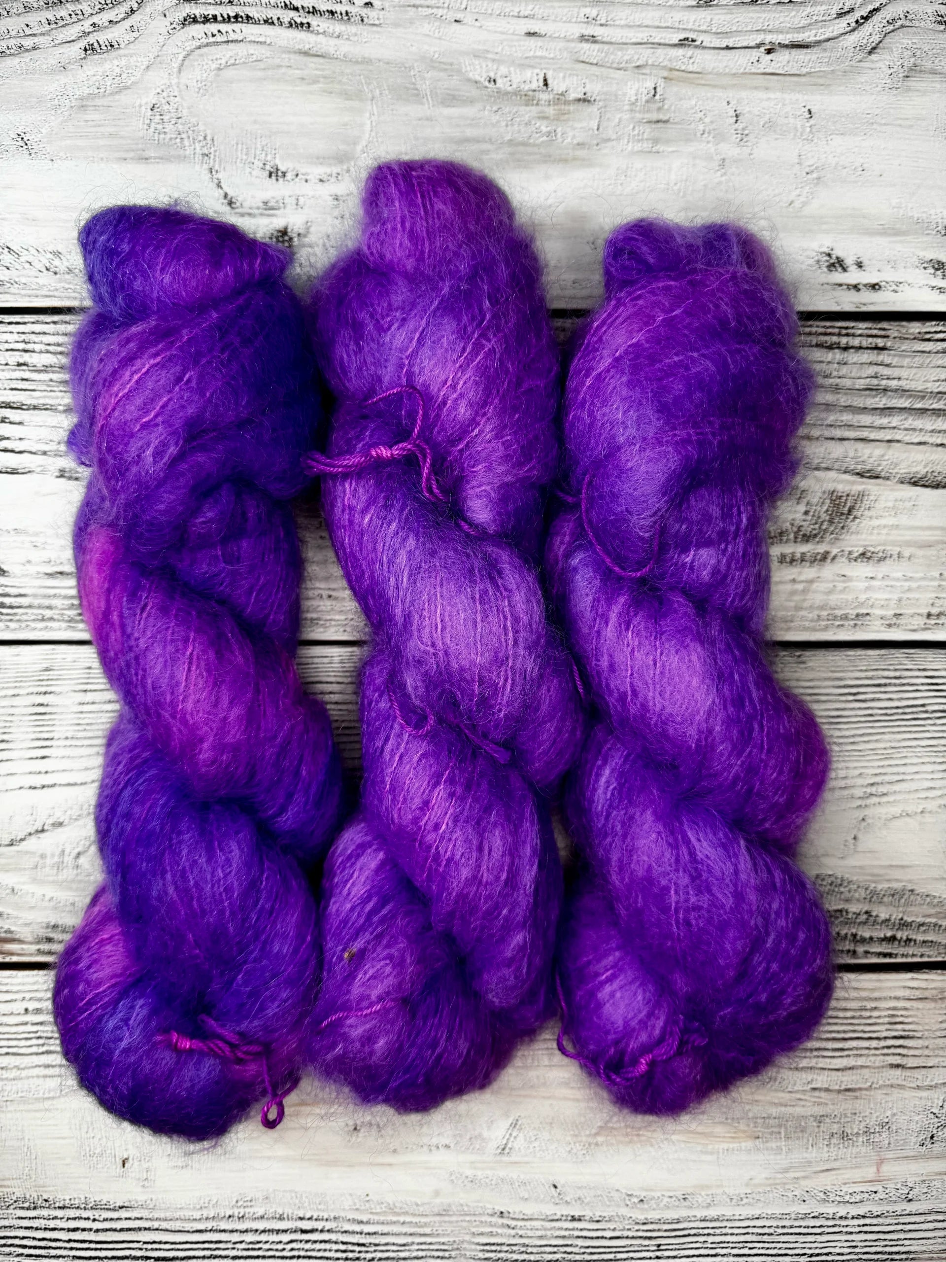 Chonk Mohair •Neon Lilac•